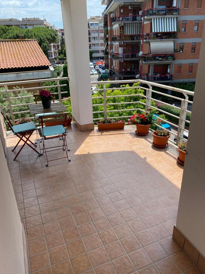 E&C Suites Roma 丽都迪奥斯蒂亚 外观 照片
